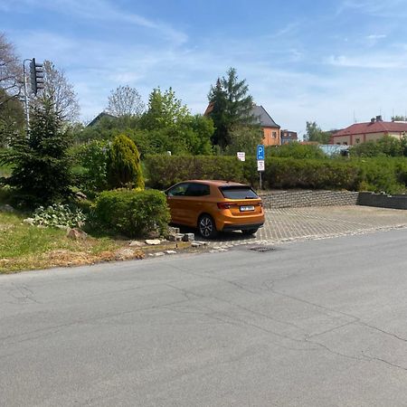 Jp-Ku Ubytovani Kadan Exterior photo